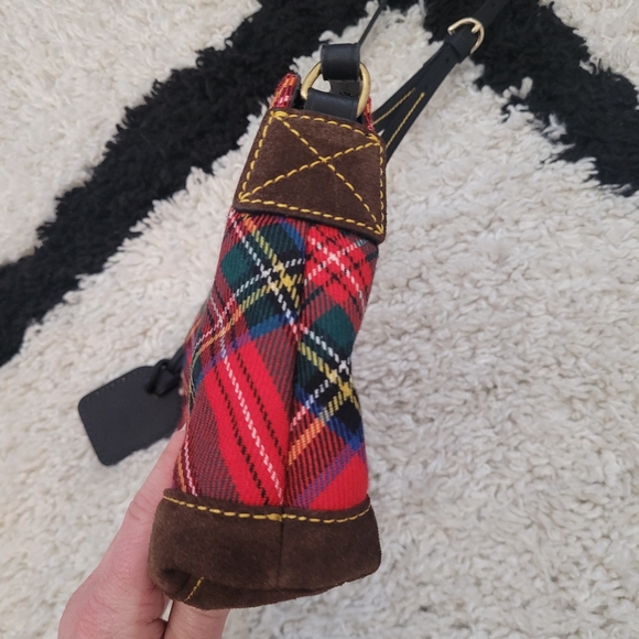 Vintage authentic Dooney & Bourke plaid red black crossbody purse tartan - Picture 4 of 16